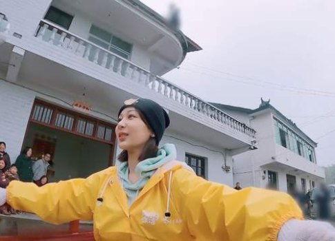 腾讯娱乐网爆料电话,神秘电话事件引发娱乐圈热议