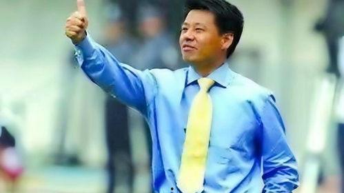 媒体爆料吴金贵视频播放,揭秘足球名帅的场下风采