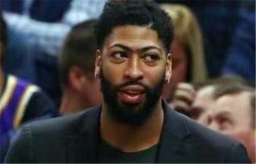 湖人球员爆料更衣视频,球员真实瞬间曝光