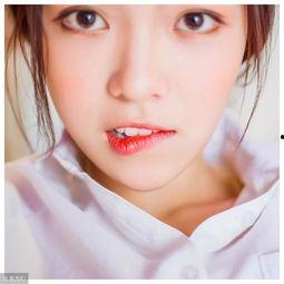 娱乐吃瓜酱送口红视频大全,美妆界的网红新宠